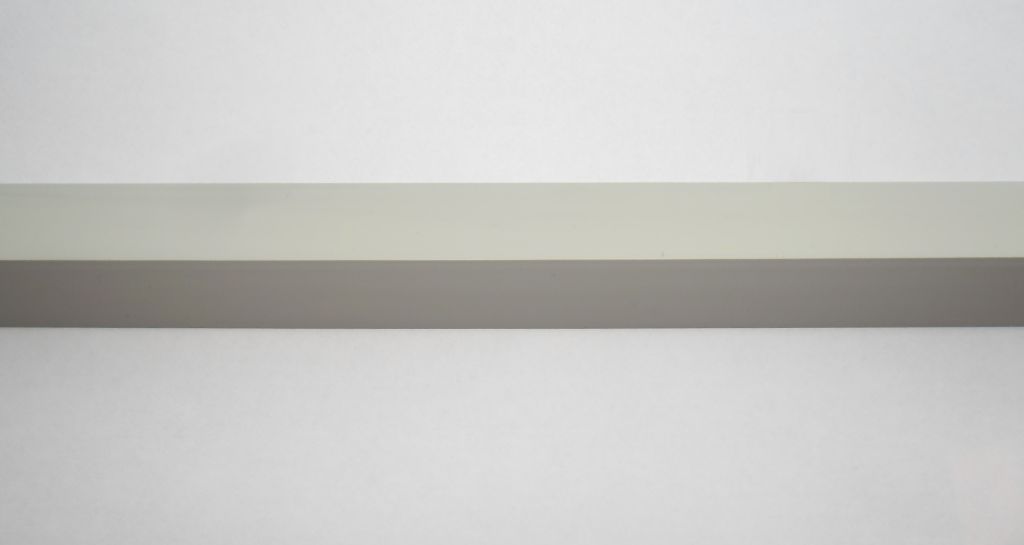 Ochranný roh PVC světle šedá 25x25x2750 mm