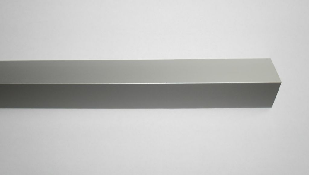 Hliníkový rohový profil 30x30x2500 stříbrný
