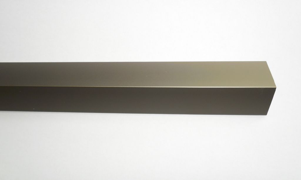 Hliníkový rohový profil 30x30x2500 světlá bronz