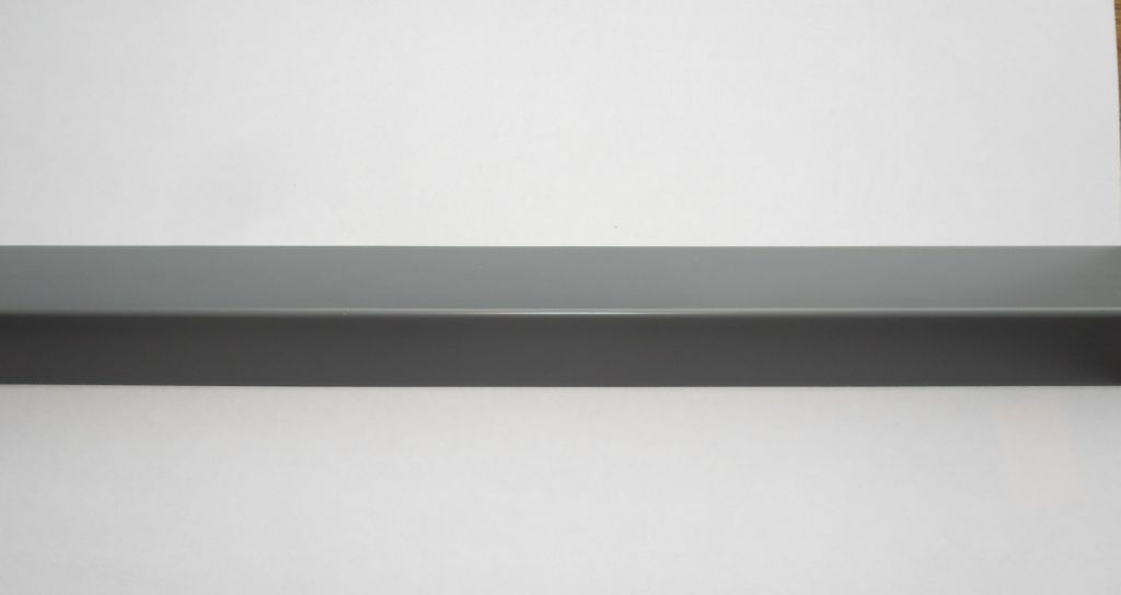 Ochranný roh  30x30x2750mm PVC F21 tmavě šedá